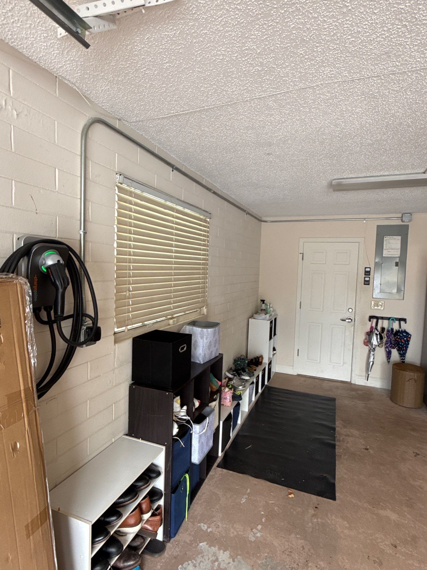 Eletric charging stations in a garage