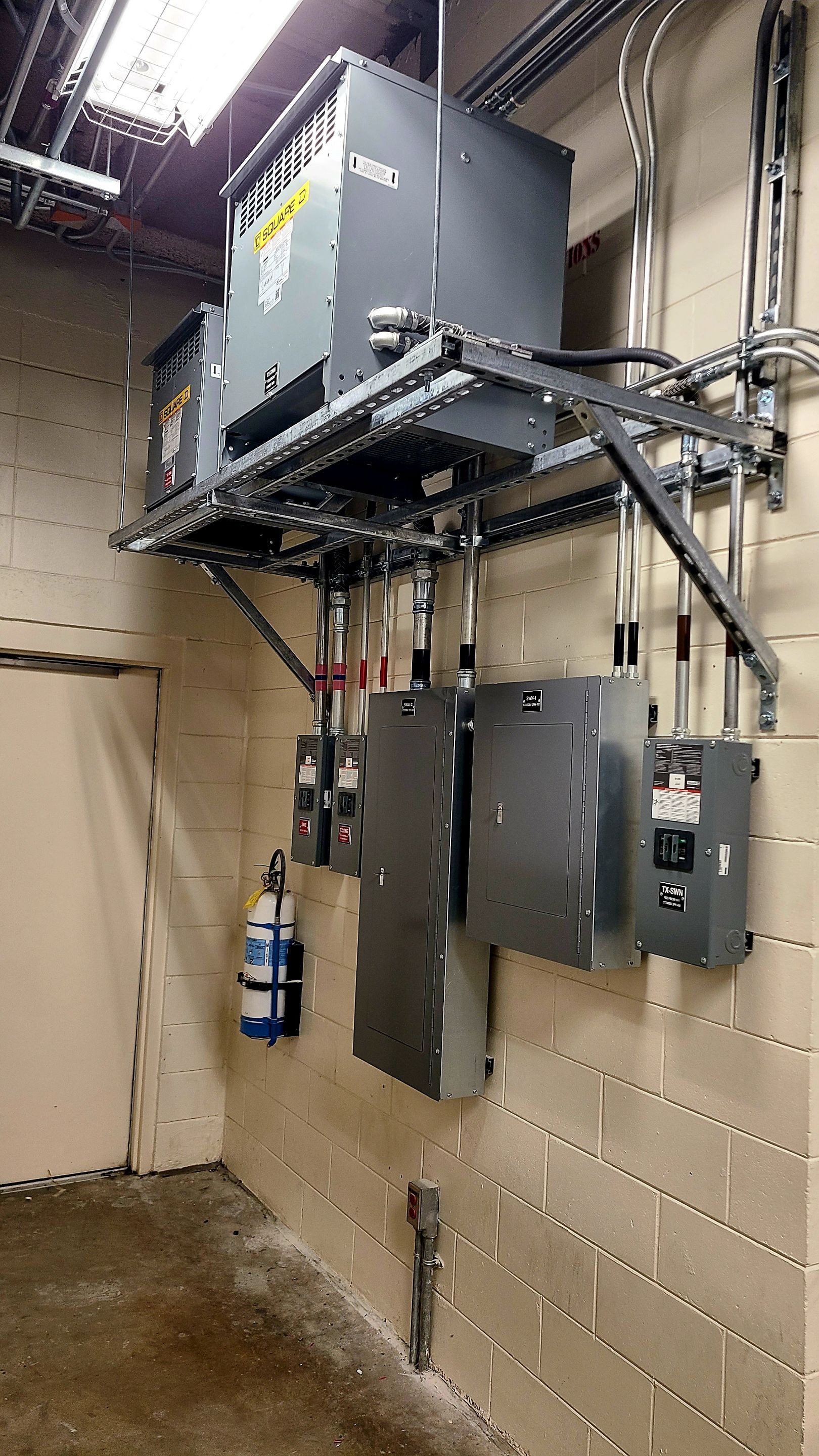 Southwest Airlines Electrical Installation Image 6