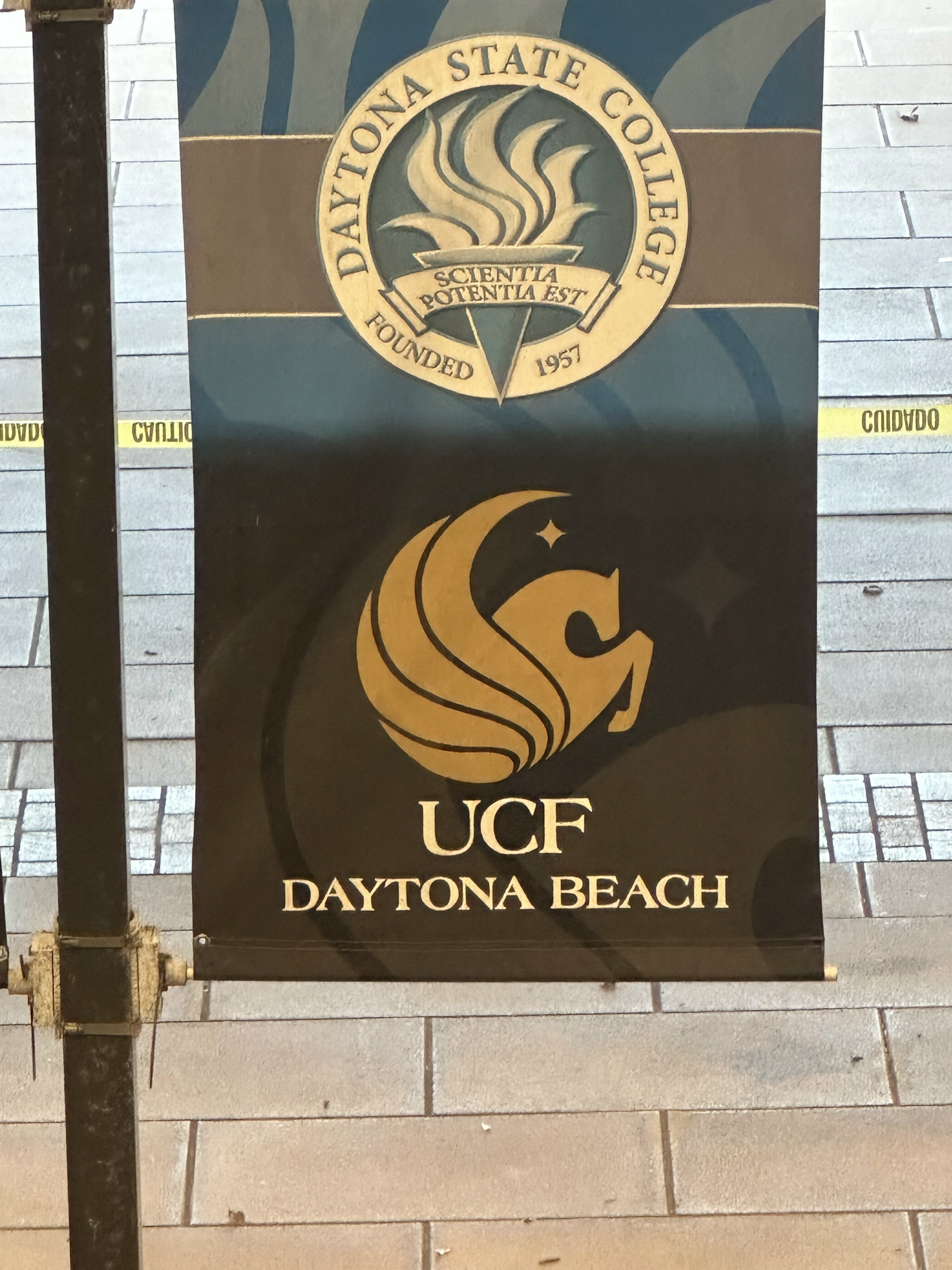 UCF Daytona Beach sign